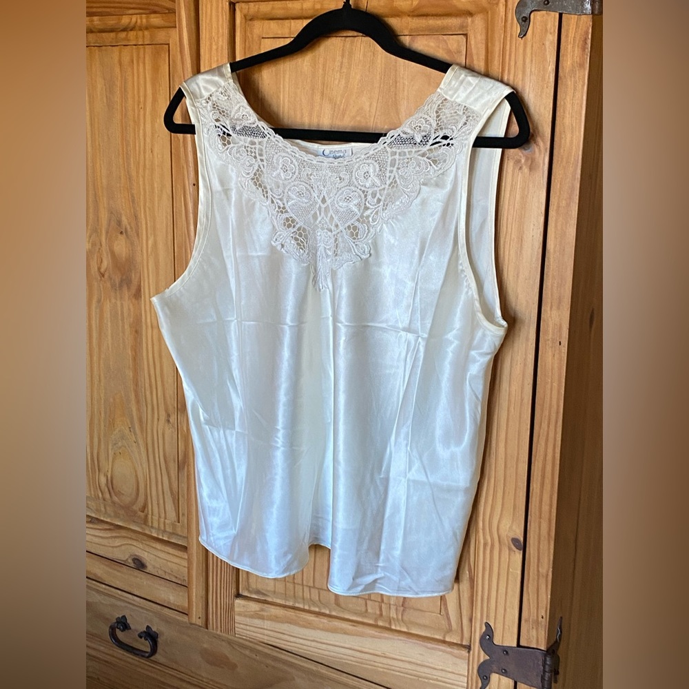 Cinema Etoile satin off-white camisole, XL